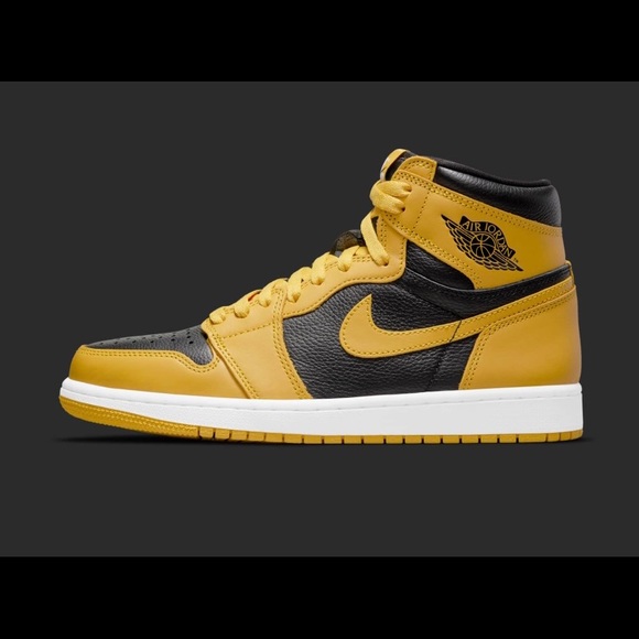 Air Jordan Retro High OG - Picture 2 of 8